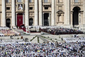 Mother-Teresa-declared-a-saint-in-the-Vatican